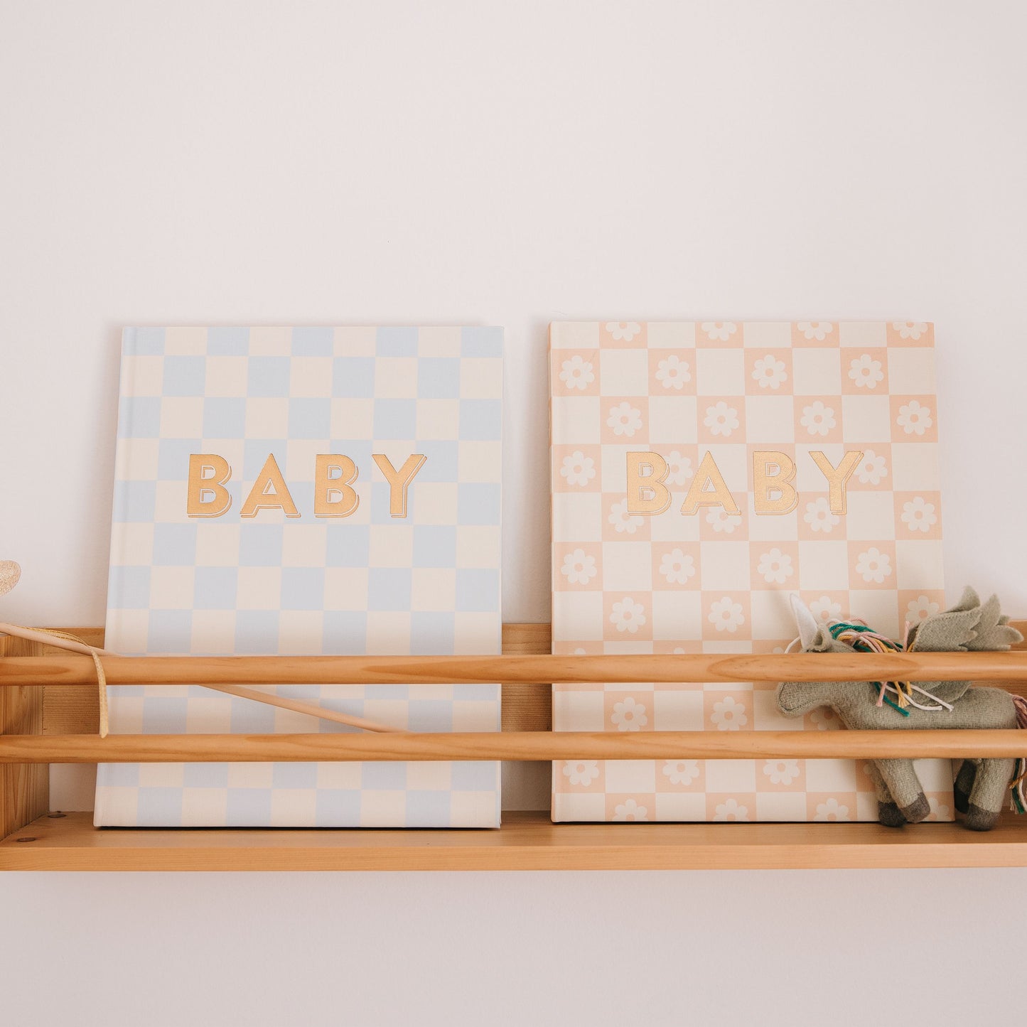 Baby Journal - Daisy Grid