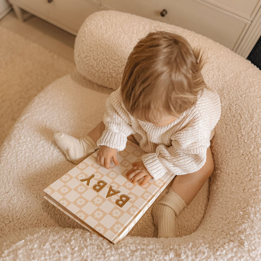 Baby Journal - Daisy Grid