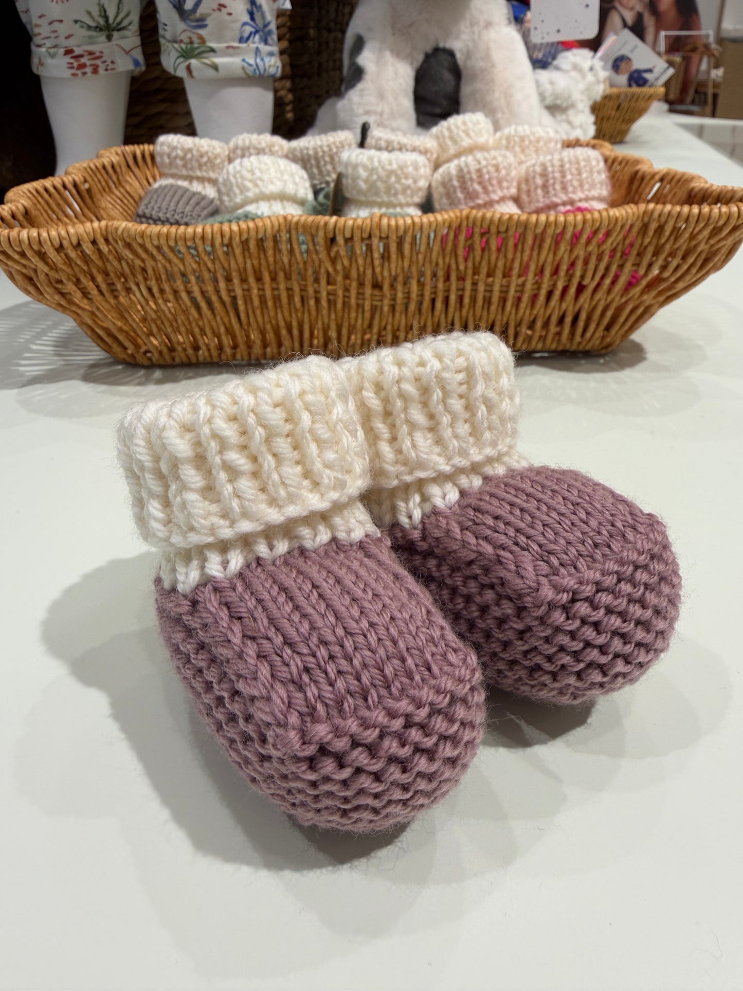 Locally Hand Knitted Aus/NZ Merino Booties - Mauve