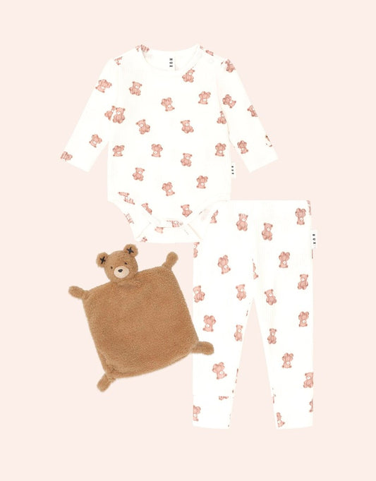 Beary Snuggly 3pc Newborn Gift Set