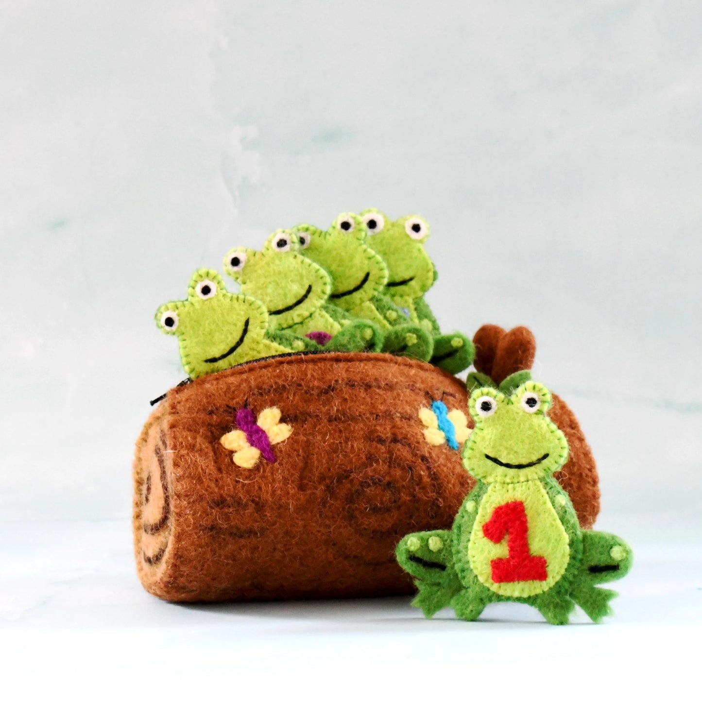 Five Little Speckled Frogs & Log Bag Finger Puppet Set
