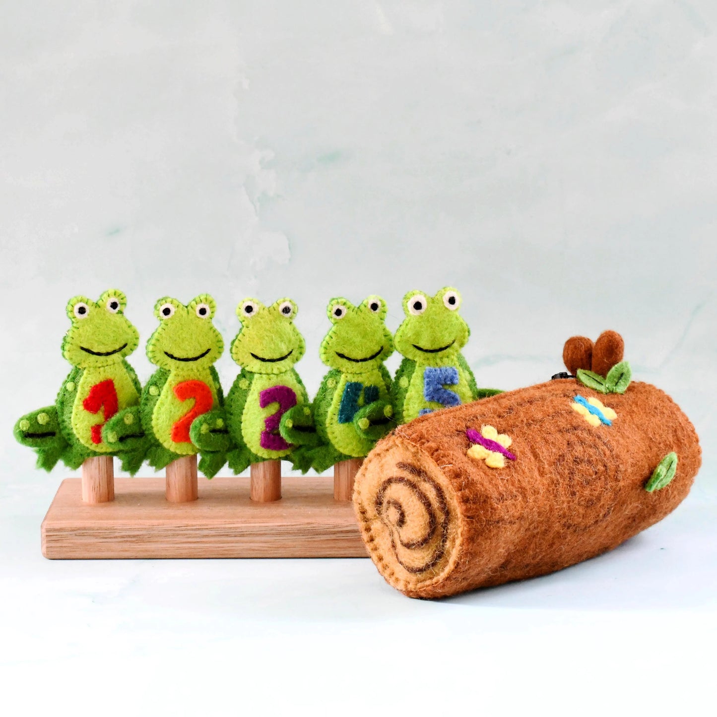 Five Little Speckled Frogs & Log Bag Finger Puppet Set
