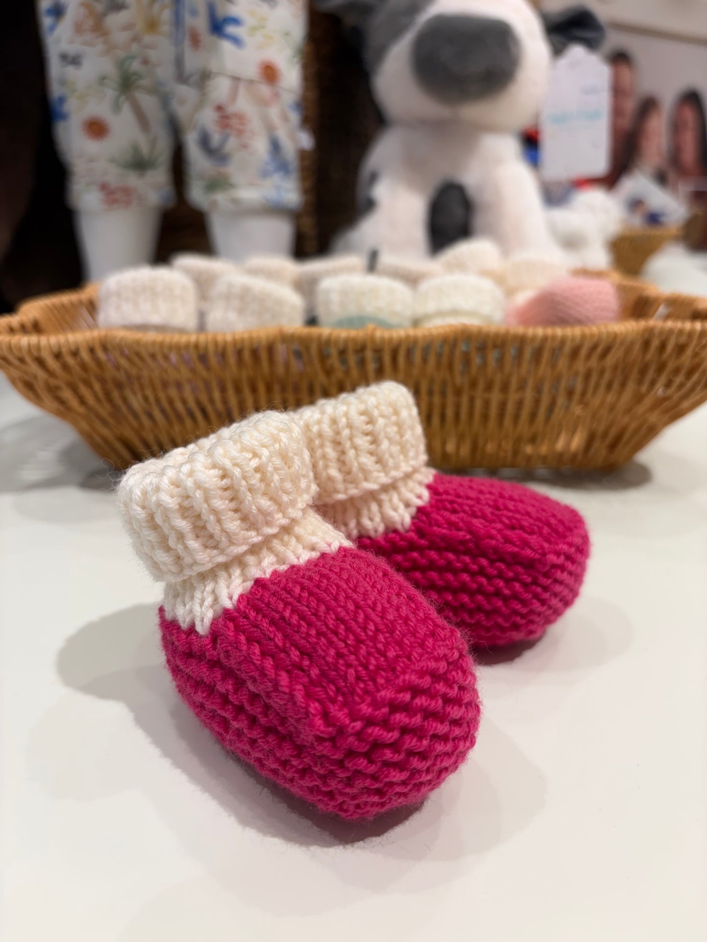 Locally Hand Knitted Aus/NZ Merino Booties - Magenta